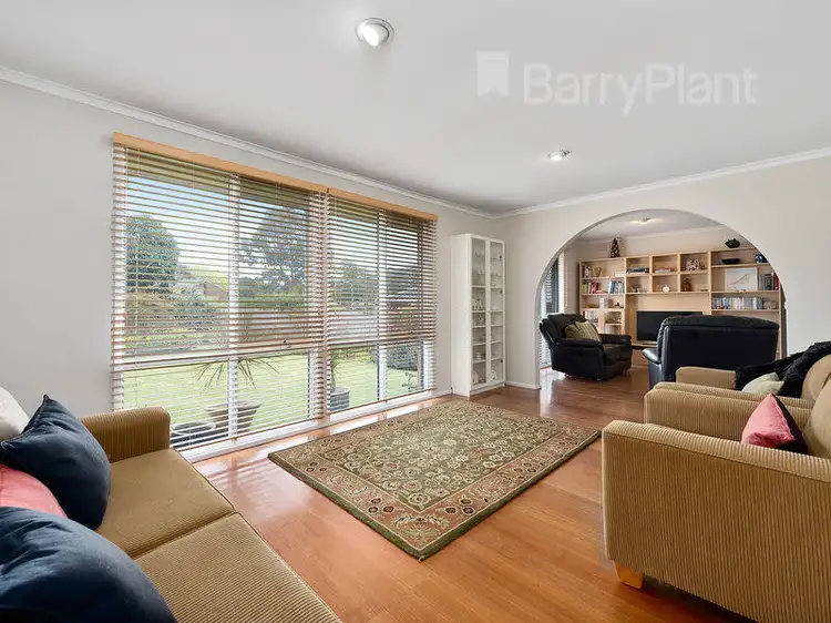 Second view of Homely house listing, 6 Grasmere Court, Wantirna VIC 3152