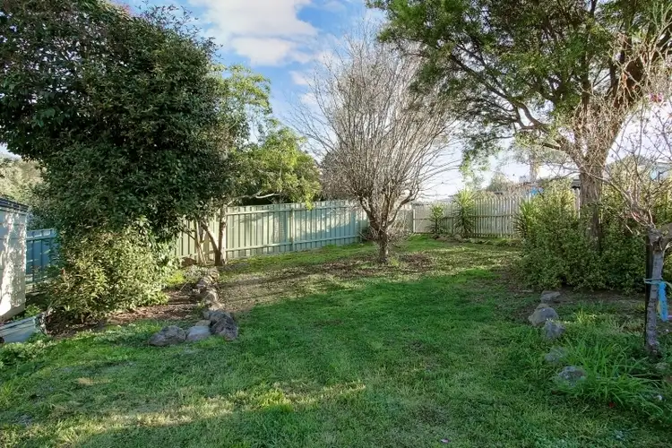 Second view of Homely house listing, 4 Pearce Court, Tallangatta VIC 3700