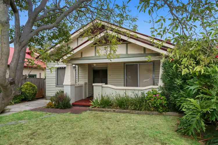 5 Queen Street, Reservoir VIC 3073