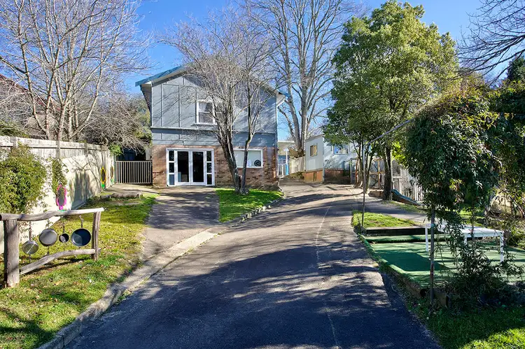 1 Eloura Place, Leura NSW 2780