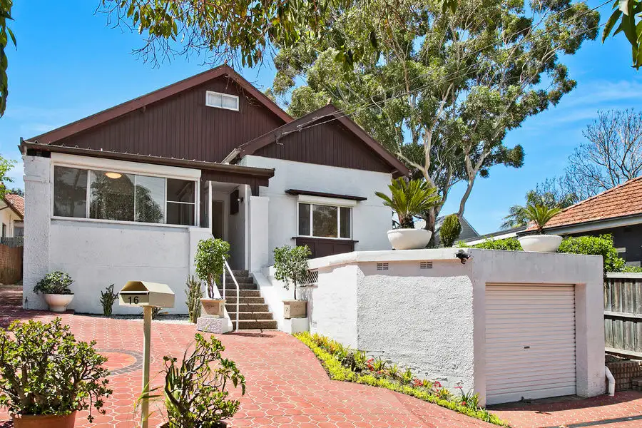 Main view of Homely house listing, 16 Tambourine Bay Road, Lane Cove NSW 2066