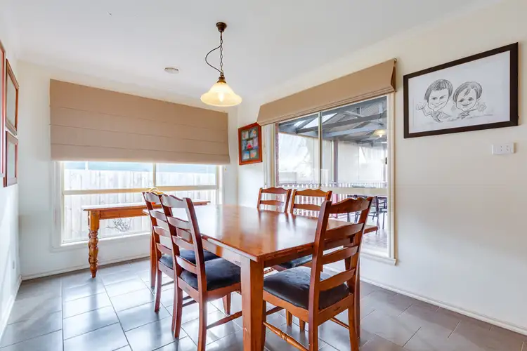 Fifth view of Homely house listing, 2 Davison Court, Bacchus Marsh VIC 3340