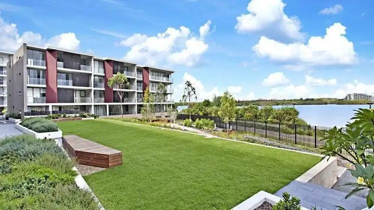 104/16 Shoreline Drive, Rhodes NSW 2138