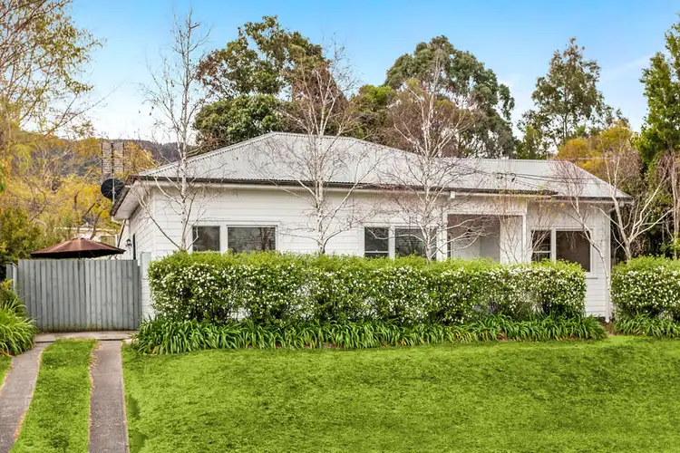 21 Lachlan Street, Thirroul NSW 2515