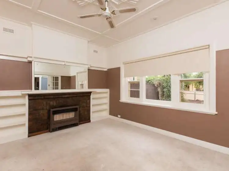 Fifth view of Homely house listing, 3 Henderson Place, Mildura VIC 3500