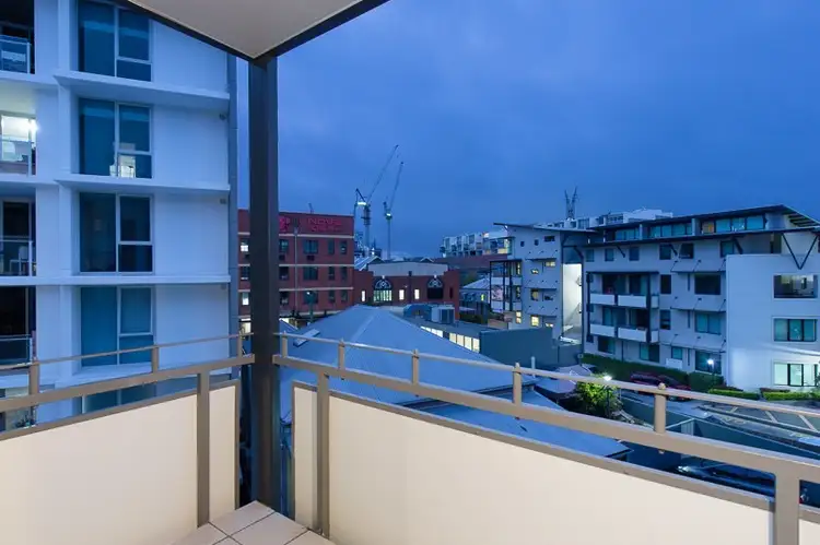 Third view of Homely apartment listing, 202/139 Commercial Road, Teneriffe QLD 4005