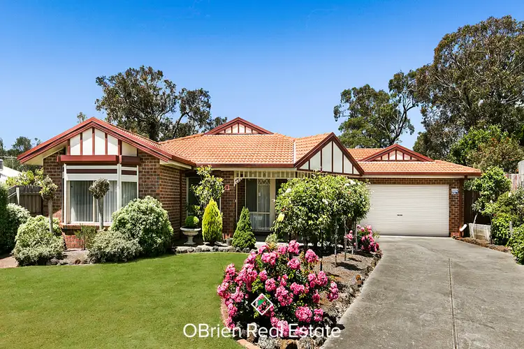 5 Luke Court, Frankston South VIC 3199