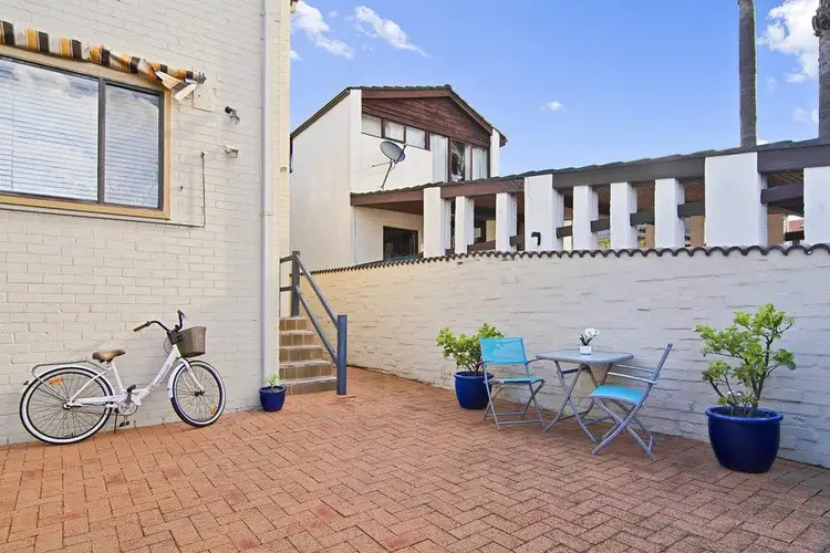 Third view of Homely apartment listing, 3/40 Rosedale Avenue, Fairlight NSW 2094