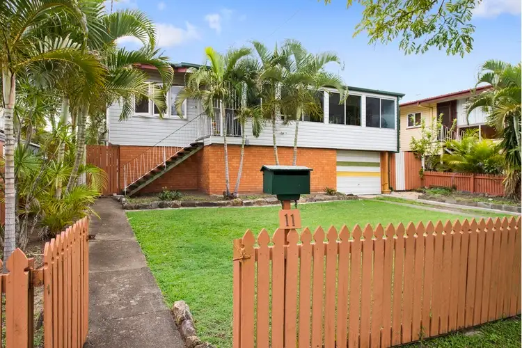 11 Kendall Street, Oxley QLD 4075