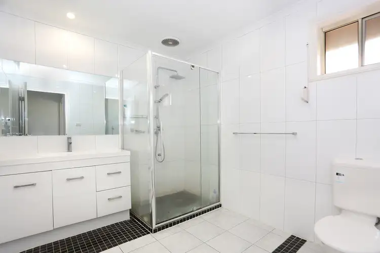 Sixth view of Homely house listing, 35 Kaniva Street, Dallas VIC 3047
