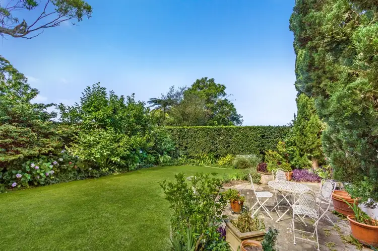 Unit 2/9a Parriwi Road, Mosman NSW 2088