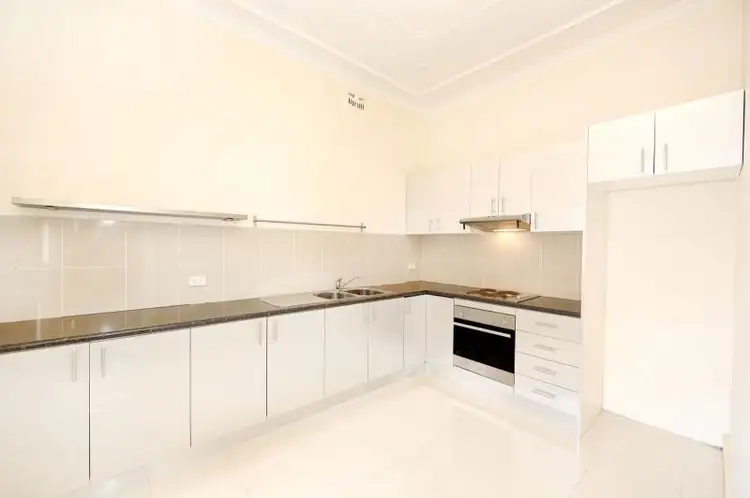 8/3-7 New Canterbury Road, Petersham NSW 2049