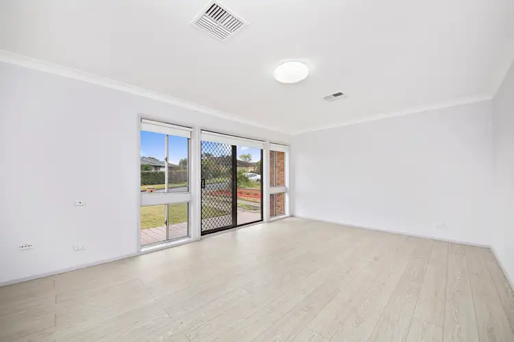 Fourth view of Homely house listing, 7 Kooloona Crescent, Bradbury NSW 2560