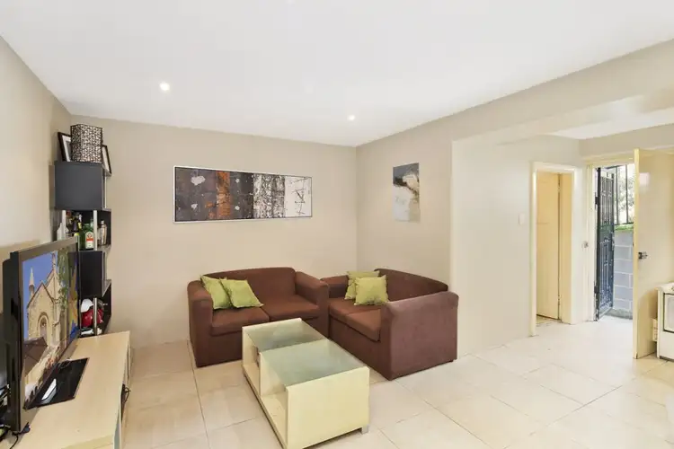 Third view of Homely apartment listing, 12/6-8 Farrell Avenue, Darlinghurst NSW 2010