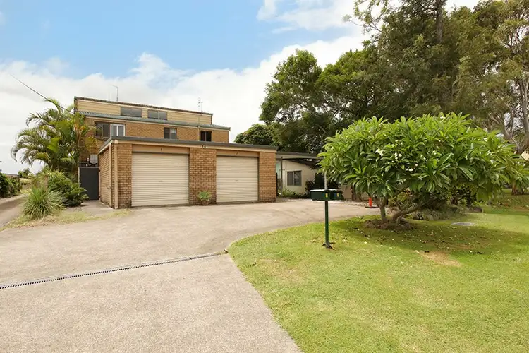 Second view of Homely townhouse listing, 1/14 Broadwater Avenue, Maroochydore QLD 4558