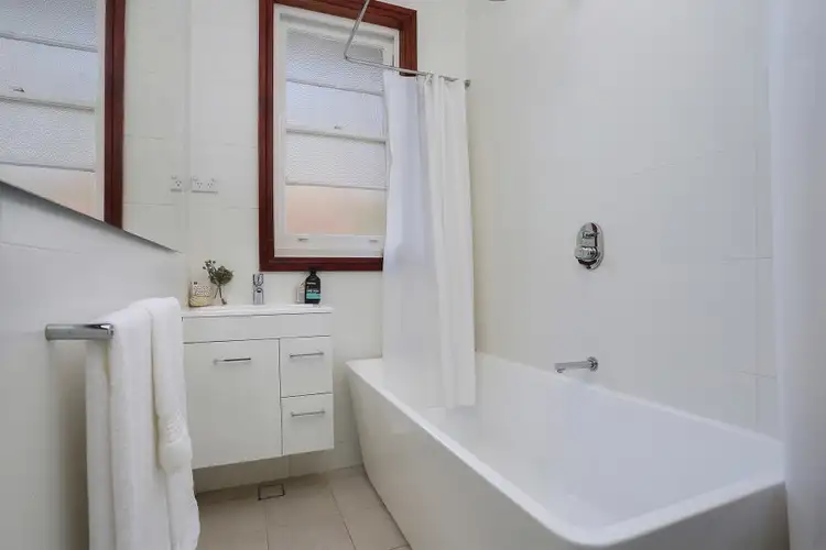 Fifth view of Homely apartment listing, 3/6 Palmerston Avenue, Bronte NSW 2024