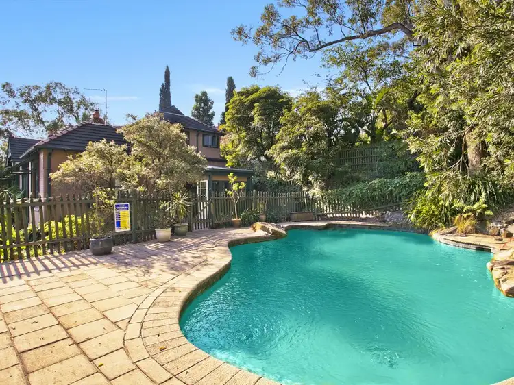 4 Sarner Road, Greenwich NSW 2065
