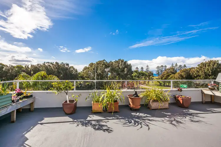 Fifth view of Homely apartment listing, 7/12 Pleasant Avenue, North Wollongong NSW 2500