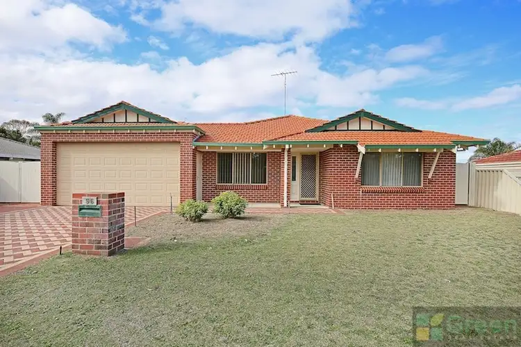 56 Floribunda Avenue, Halls Head WA 6210