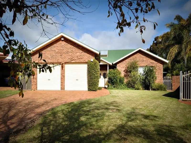 Main view of Homely house listing, 17 Ingrid Place, Dubbo NSW 2830