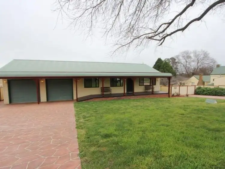 2 Emma Street, Goulburn NSW 2580