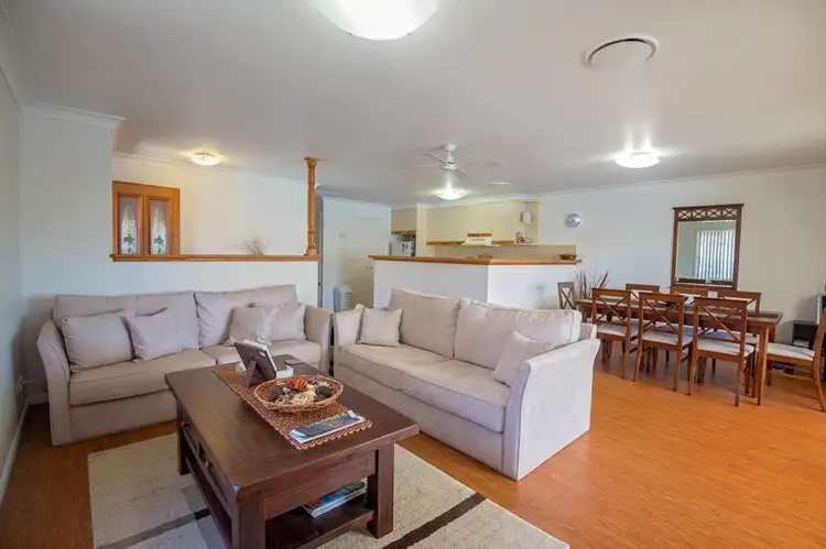 Second view of Homely house listing, 2/32 Hoya Crescent, Bongaree QLD 4507