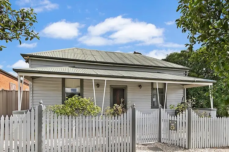 95 Honeysuckle Street, Ironbark VIC 3550