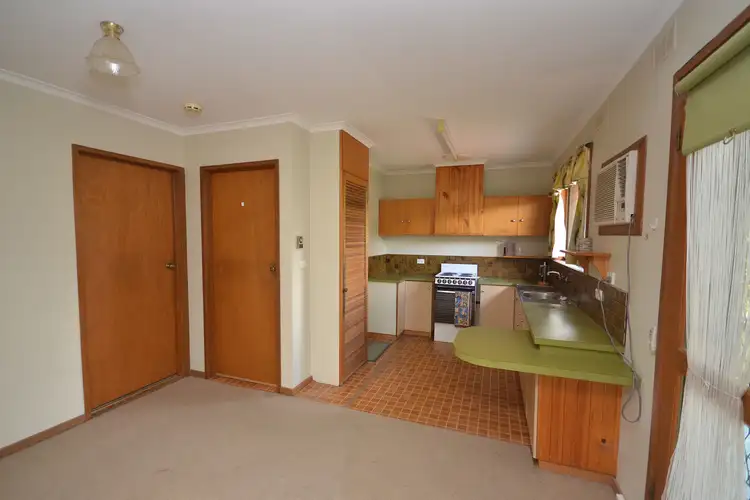 Second view of Homely unit listing, 2/20 Murray Street, Echuca VIC 3564