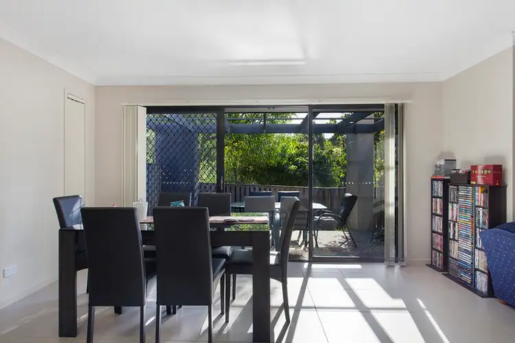 Sixth view of Homely semi-detached listing, 2/32 Diamantina Circuit, Pacific Pines QLD 4211