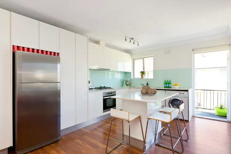 Main view of Homely unit listing, 10/3 Fairway Close, Manly Vale NSW 2093