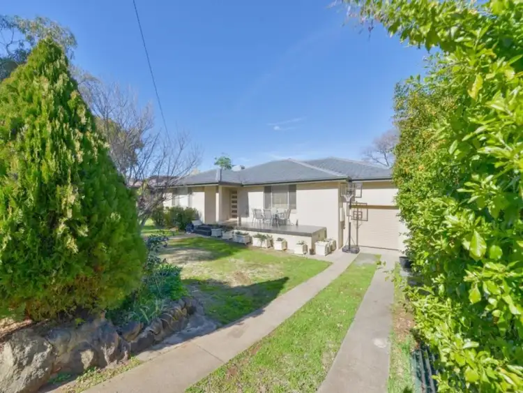 1 Ashburton Street, Tamworth NSW 2340