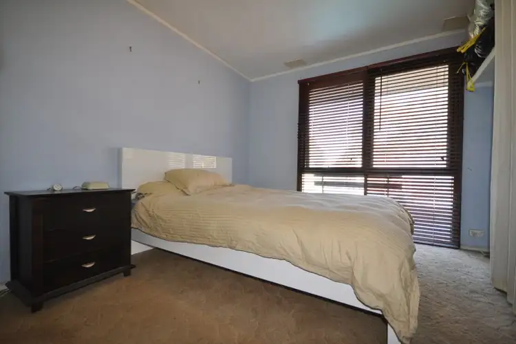 Sixth view of Homely house listing, 5 Arunta Place, Lavington NSW 2641