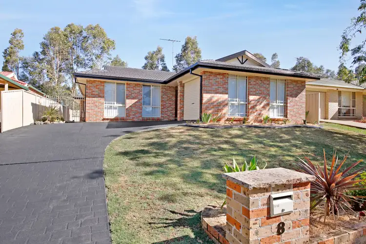 8 Inglis Court, Harrington Park NSW 2567