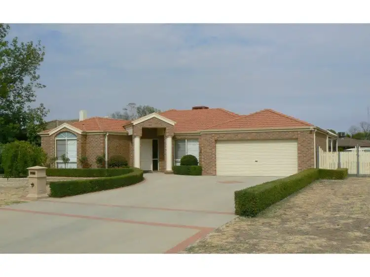 141 Campaspe Esplanade, Echuca VIC 3564