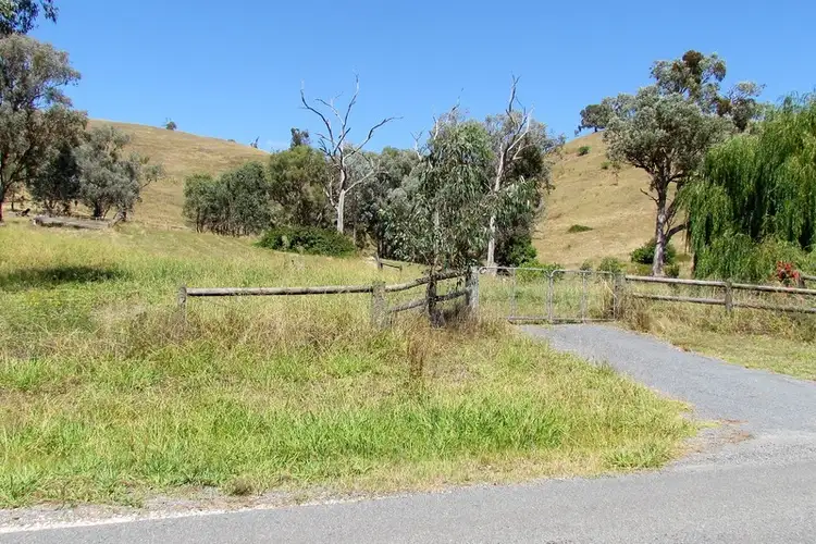 31 Lambourn Drive, Wodonga VIC 3690