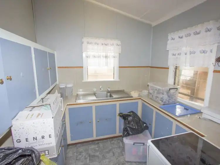 Fifth view of Homely house listing, 114 Yapunyah Street, Barellan NSW 2665