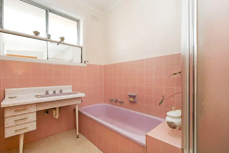 Fifth view of Homely house listing, 5 Lloyd Avenue, Reservoir VIC 3073