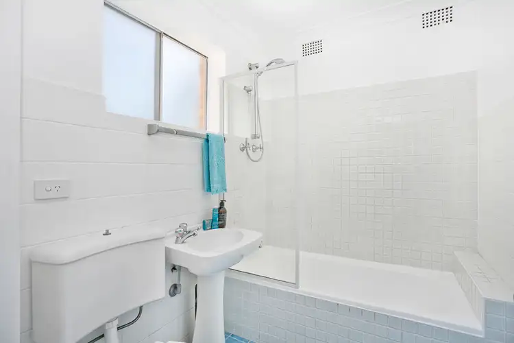 Fourth view of Homely apartment listing, 6/27 Queen Street, Mosman NSW 2088