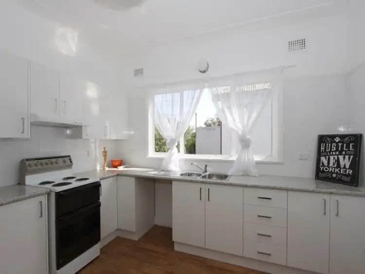 Fourth view of Homely house listing, 96 Verner Street, Goulburn NSW 2580
