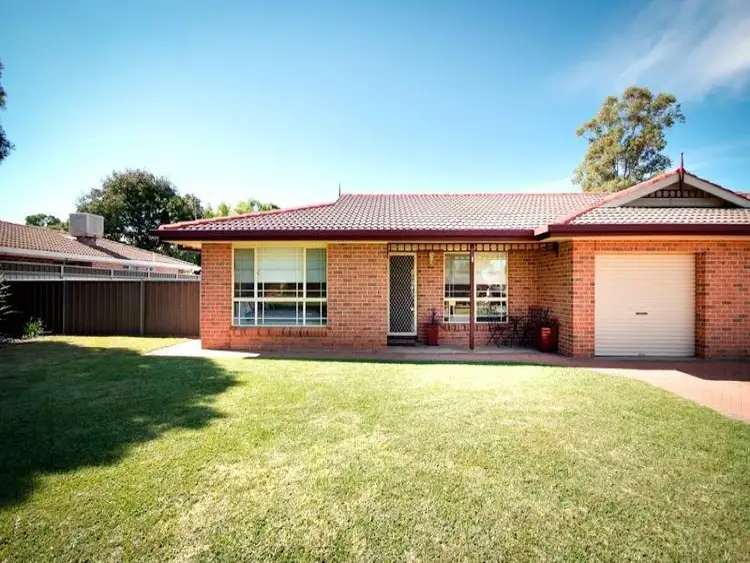 1/3 Bellbird Way, Dubbo NSW 2830