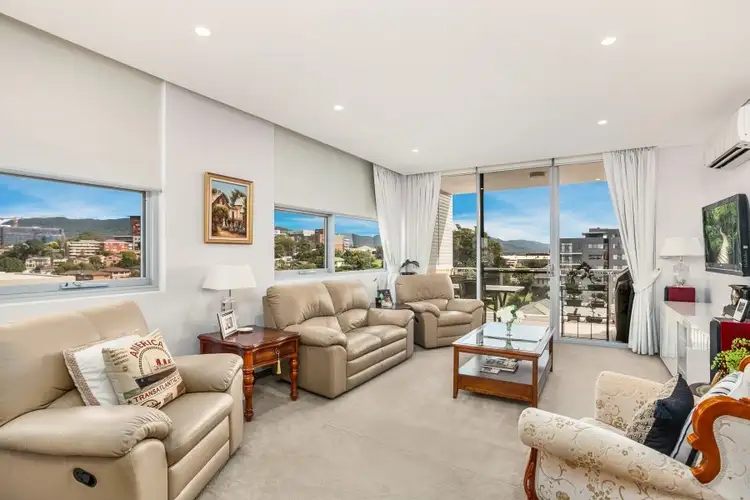 52/22-32 Gladstone Avenue, Wollongong NSW 2500