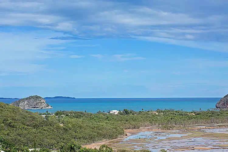 Second view of Homely house listing, 5 Buccaneer Avenue, Lammermoor QLD 4703