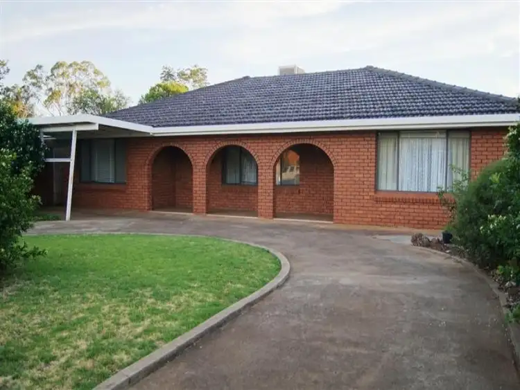 37 Alder Place, Dubbo NSW 2830