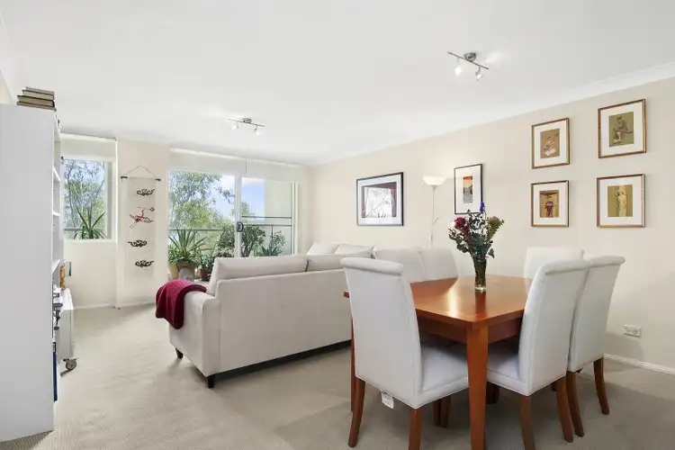 405/10 Wentworth Drive, Liberty Grove NSW 2138
