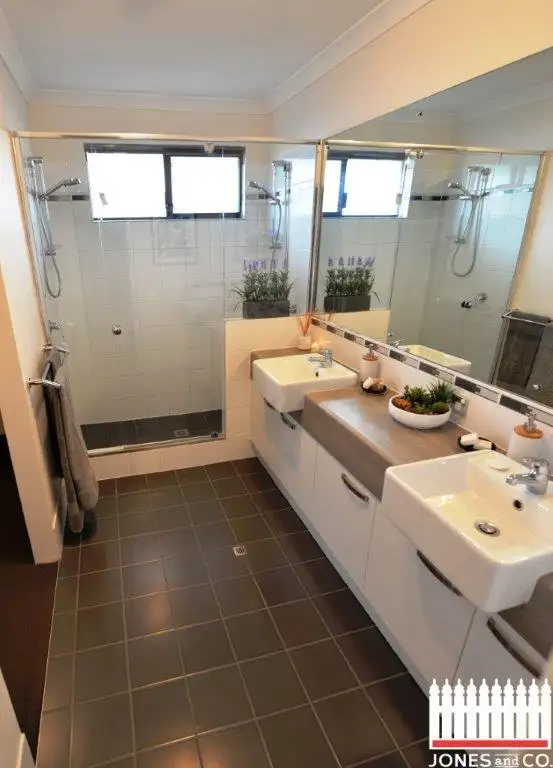 Fifth view of Homely house listing, 4 Yanchep Link, Jane Brook WA 6056