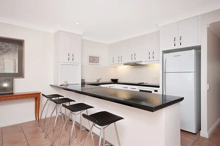 Fourth view of Homely apartment listing, 4/9 Vievers Road, Palm Cove QLD 4879