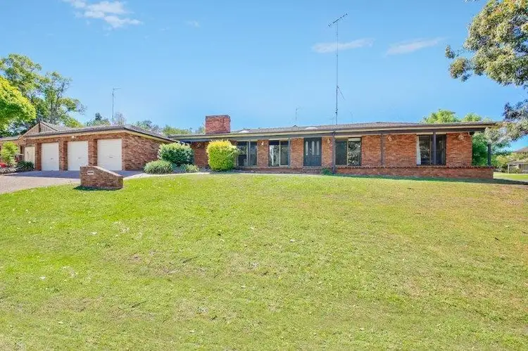 Main view of Homely house listing, 2 Hynes Place, Elderslie NSW 2570