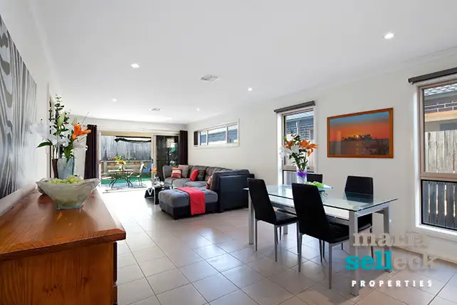 Seventh view of Homely house listing, 27 John Crawford Crescent, Casey ACT 2913