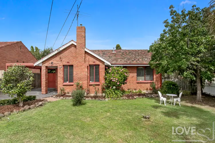 3 Coleman Crescent, Reservoir VIC 3073