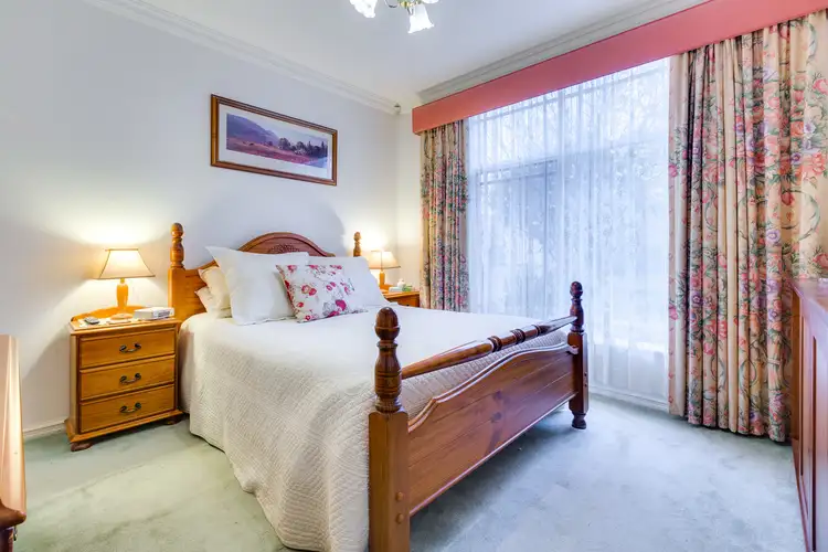 Sixth view of Homely house listing, 6 Lightwood Close, Hillside VIC 3037